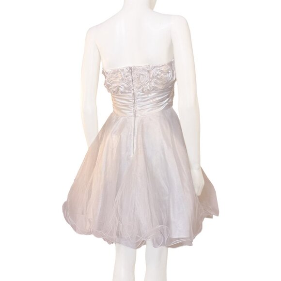 White Tulle Bow & Ruffle Spring Prom Dress - Womens Size 7/8 Formal Dress 486018 - Picture 2 of 3